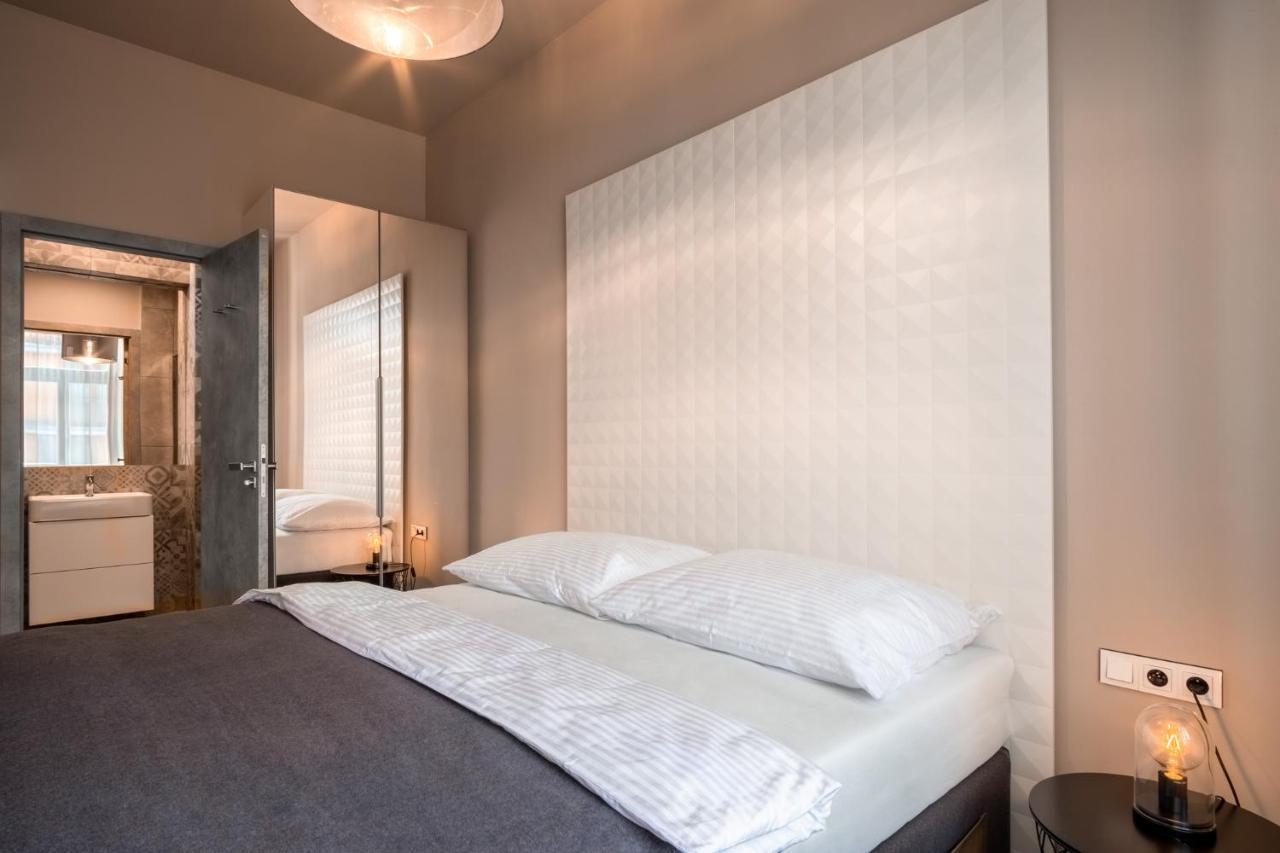 Apart Otel Rimska 14 Prag